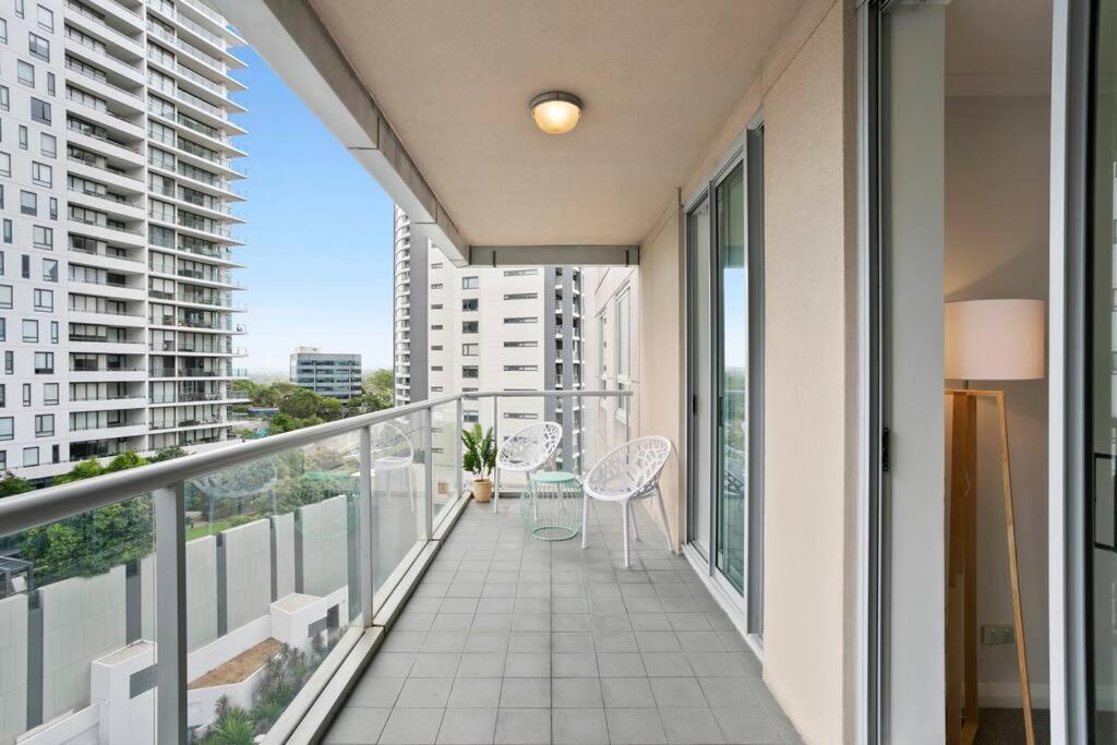 Help1 - Chatswood Charm Near Station Apartment Sydney